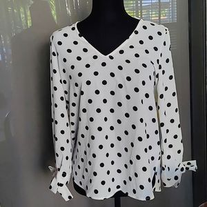 NWT CeCe Polka Dot Tie Sleeve Top